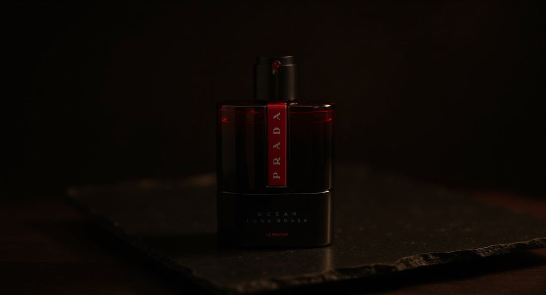 Okyanusun Derinliklerinden Gelen Karizma: Prada Luna Rossa Ocean Le Parfum İncelemesi